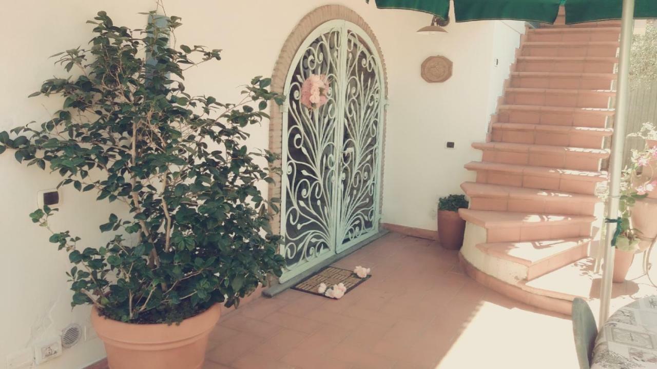 Raffinato bilocale sul mare Villa Lido di Camaiore Exterior foto