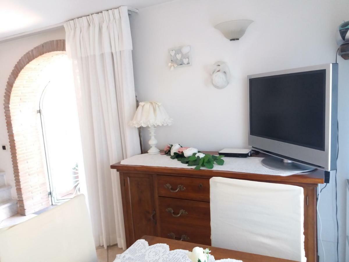 Raffinato bilocale sul mare Villa Lido di Camaiore Exterior foto